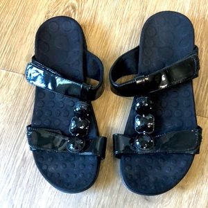 Orthaheel sandals